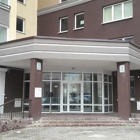 On Prytytskogo 77 *